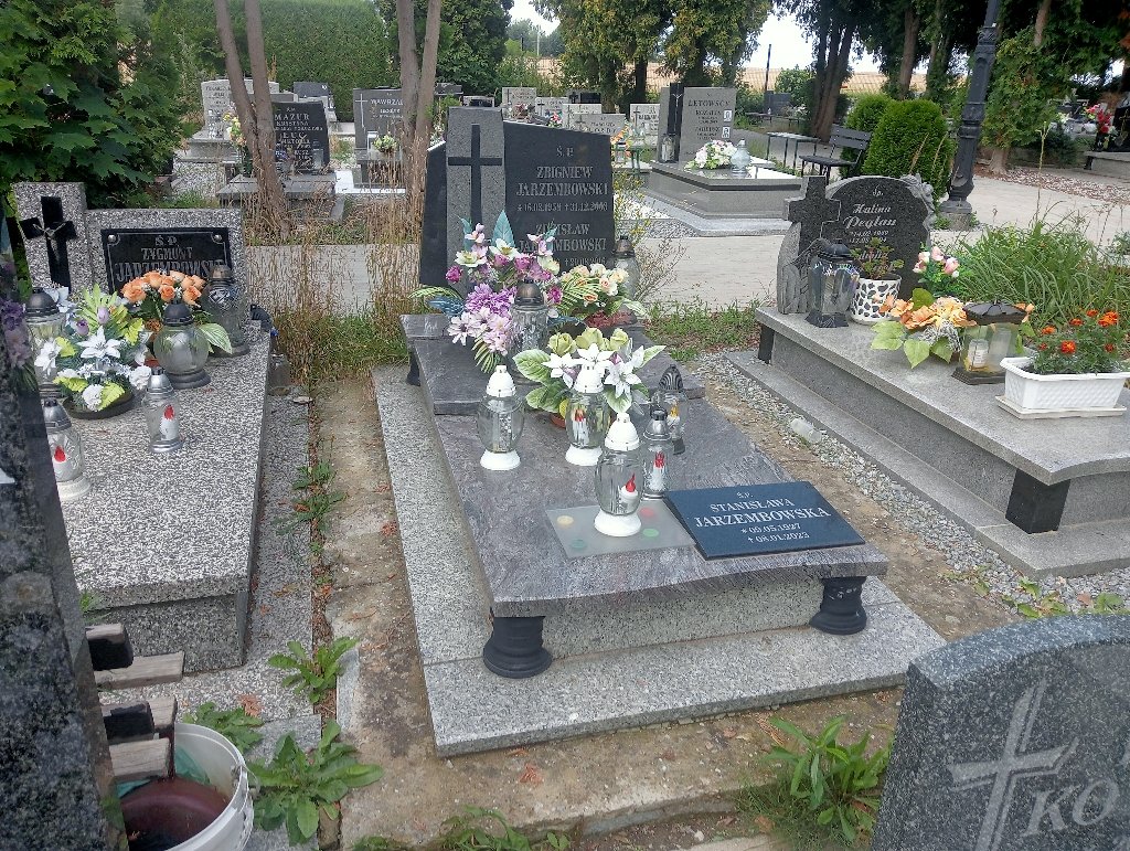 Grób Zbigniew Jarzembowski