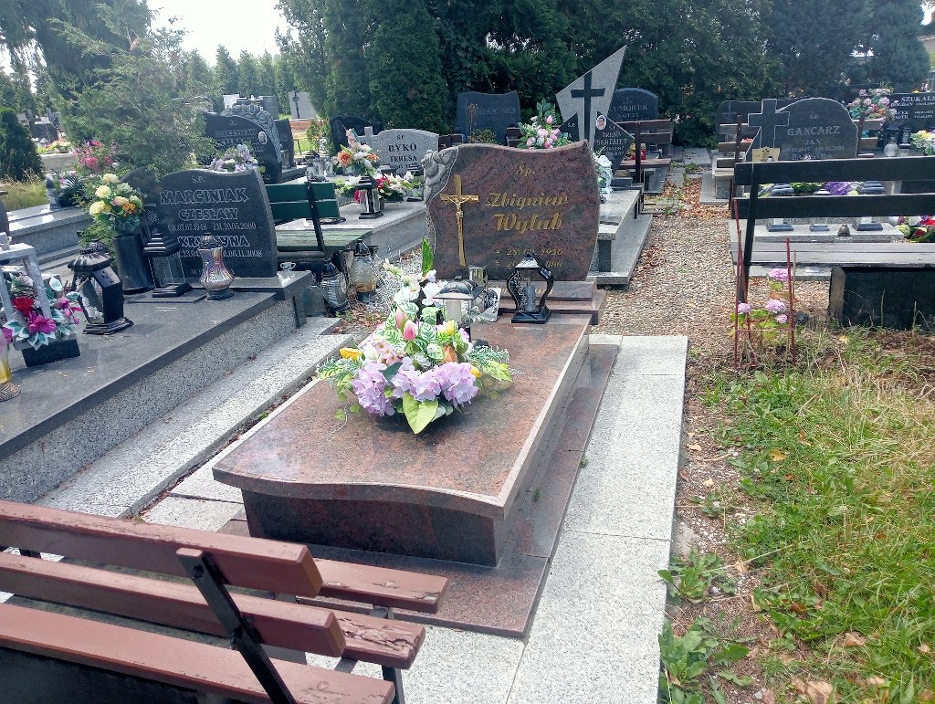 Grób Zbigniew Wyłub