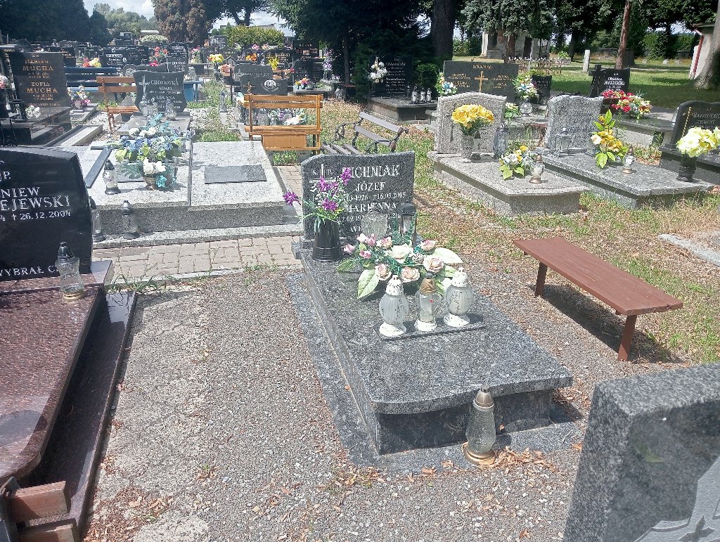 Grób Józef Michniak