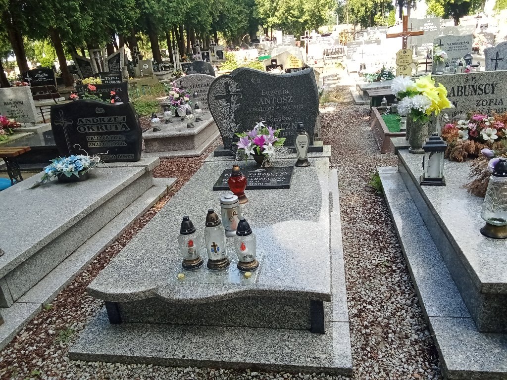 Grób Zofia Zarzeczna